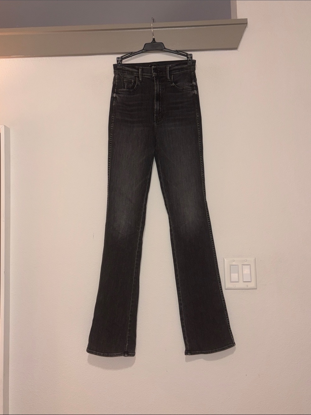 MOTHER High Waisted Smokin Double Heel Jeans in Smoking Section SZ 25 EUC - Picture 4 of 9